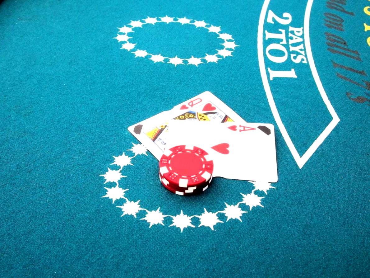 855% Deposit match bonus at Vegas Hero Casino