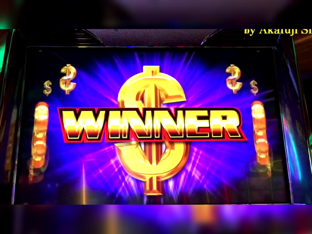 300 FREE Spins at Lucky Nugget Casino