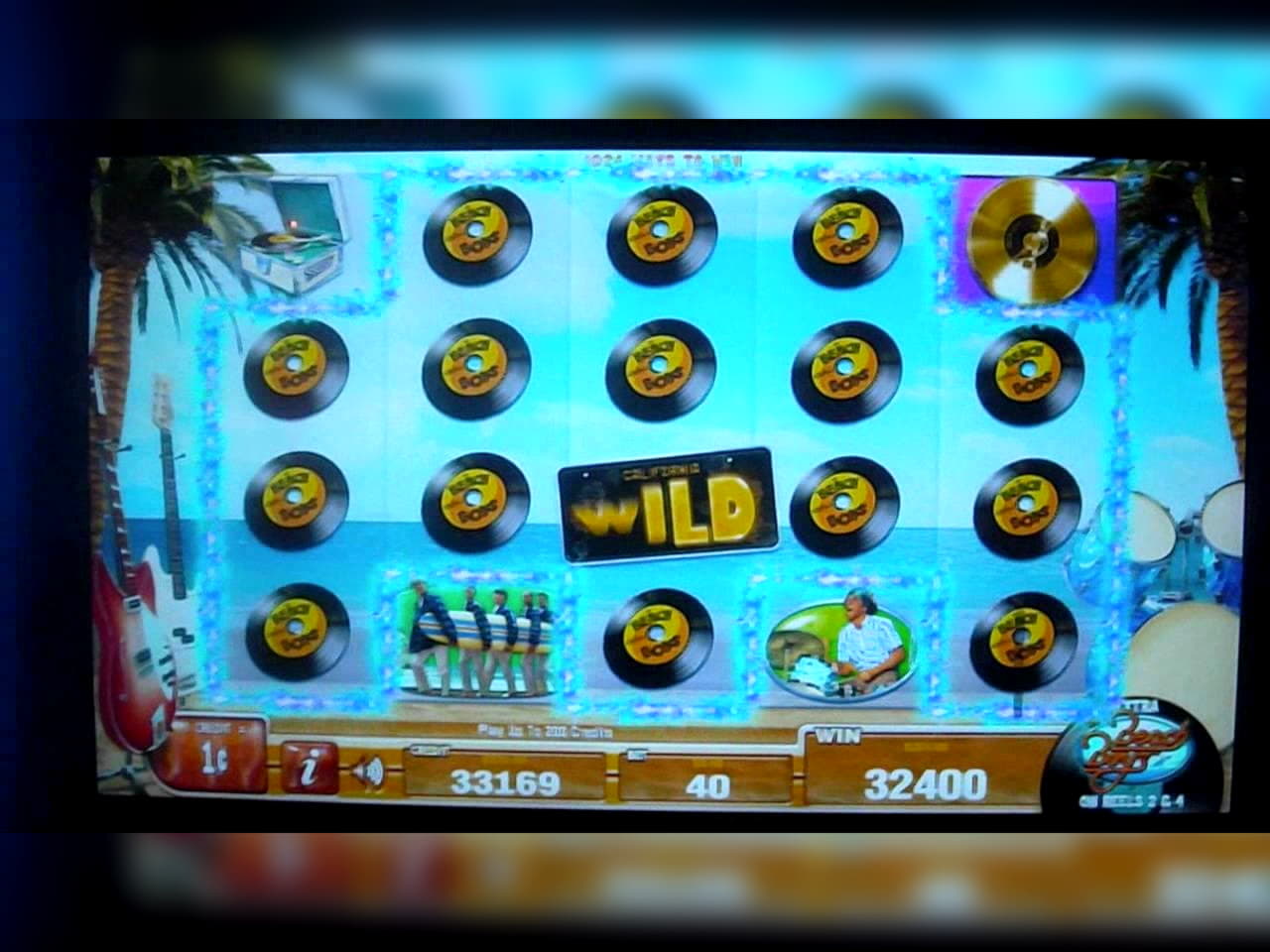 290 Free Spins no deposit at Casino Room