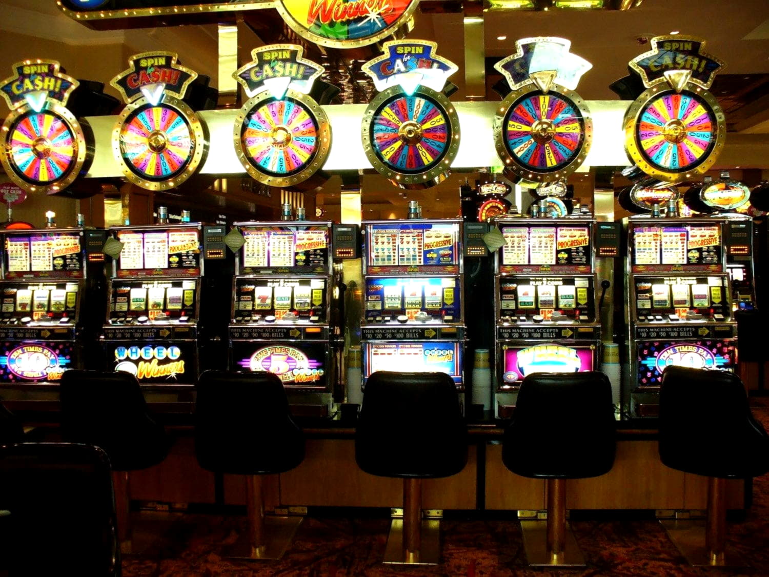 290 Trial Spins at Vegas Hero Casino