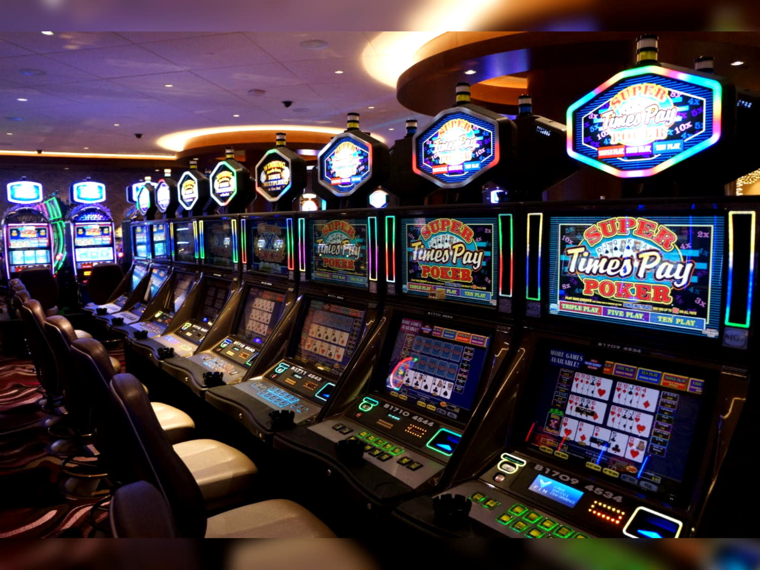 Eur 1995 No Deposit Bonus Code at Royal Dubai Casino