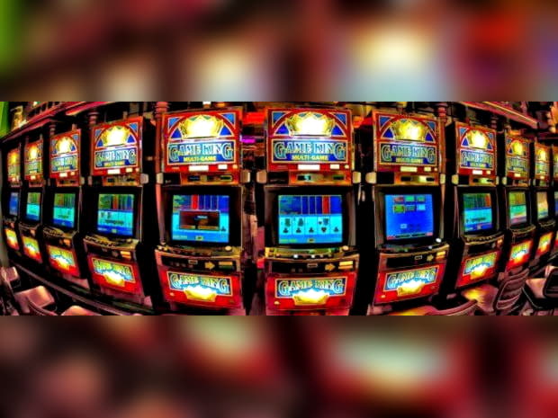 ﻿$470 Daily freeroll slot tournament at Casino Max