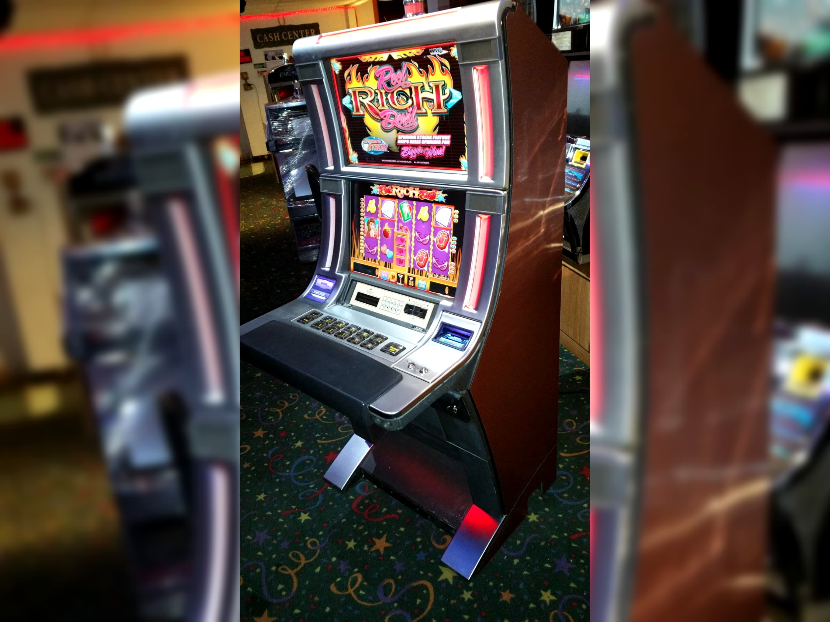 275% First Deposit Bonus at Vegas Hero Casino