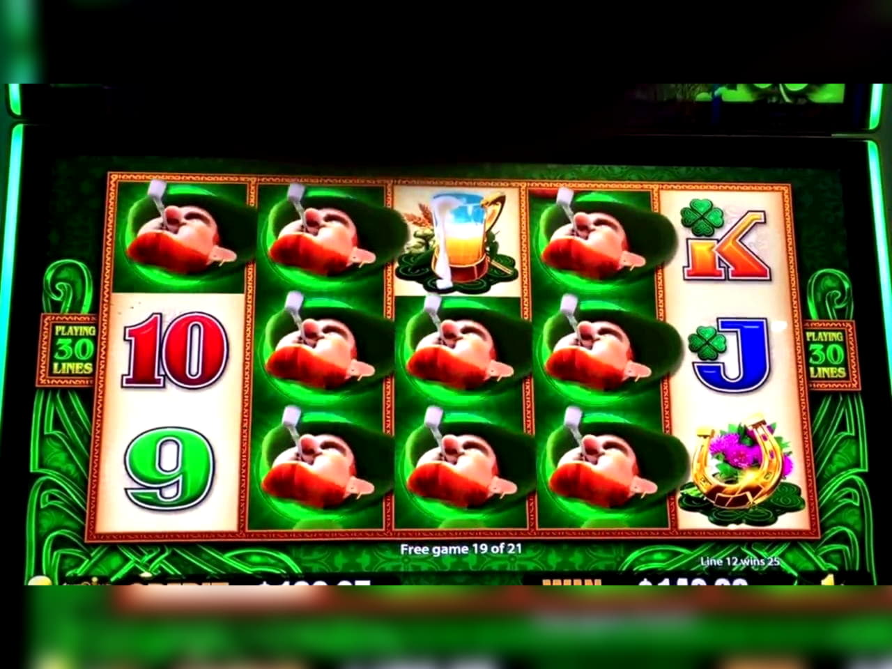 365% First Deposit Bonus at Casino Las Vegas