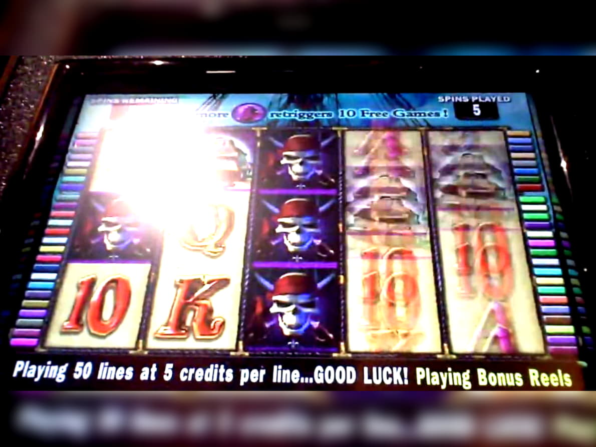 220 FREE SPINS at 777 Casino