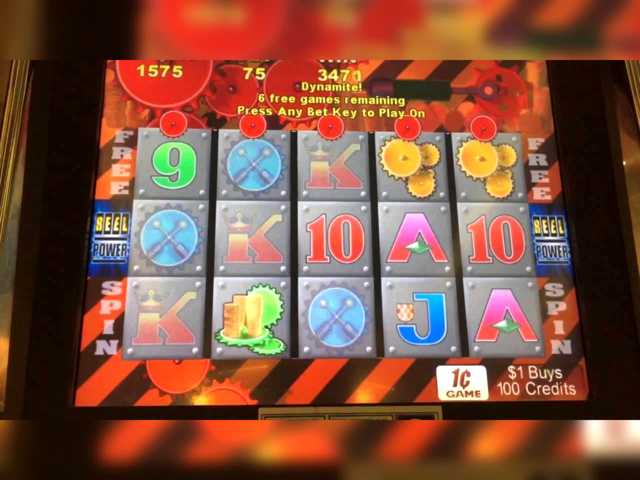 EUR 3840 no deposit bonus at 888 Casino