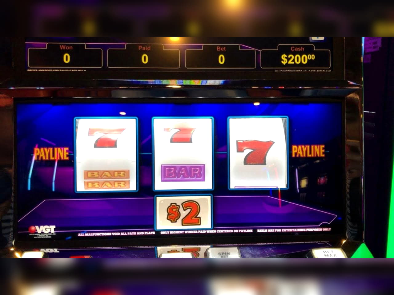 77 Free spins at Lucky Nugget Casino