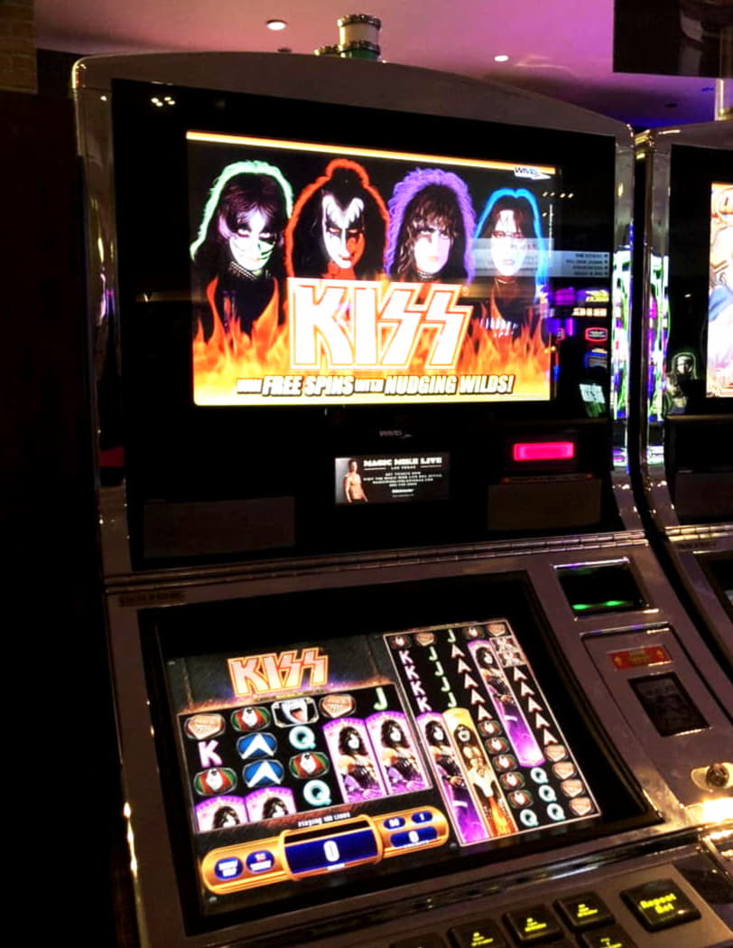 990% Deposit Match Bonus at Casino Max