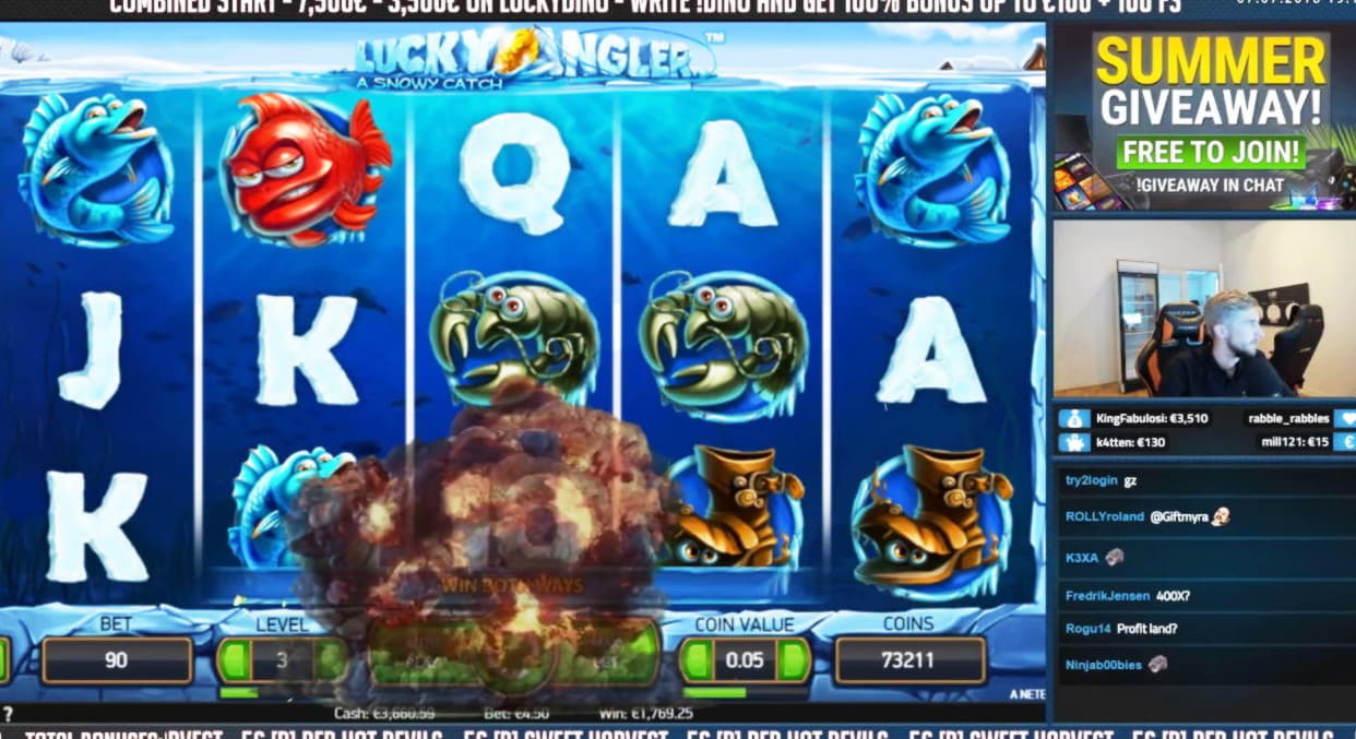EUR 680 no deposit bonus at Royal Dubai Casino