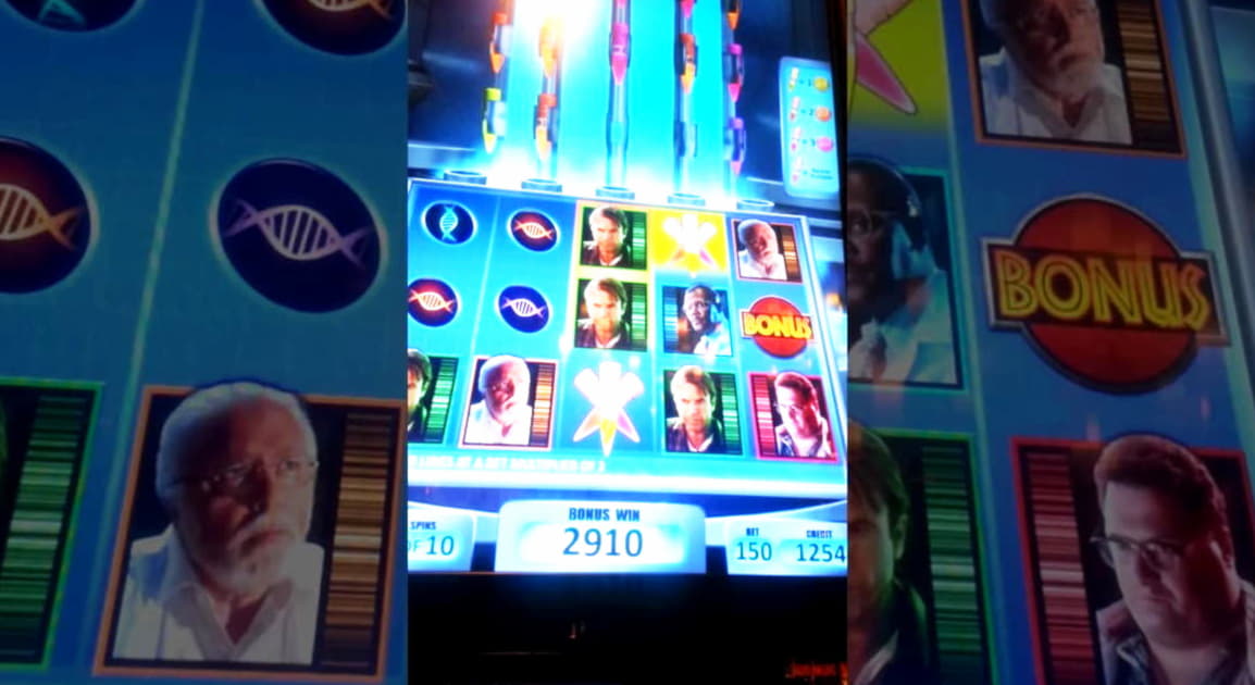 105 Free Spins no deposit at Casino Max