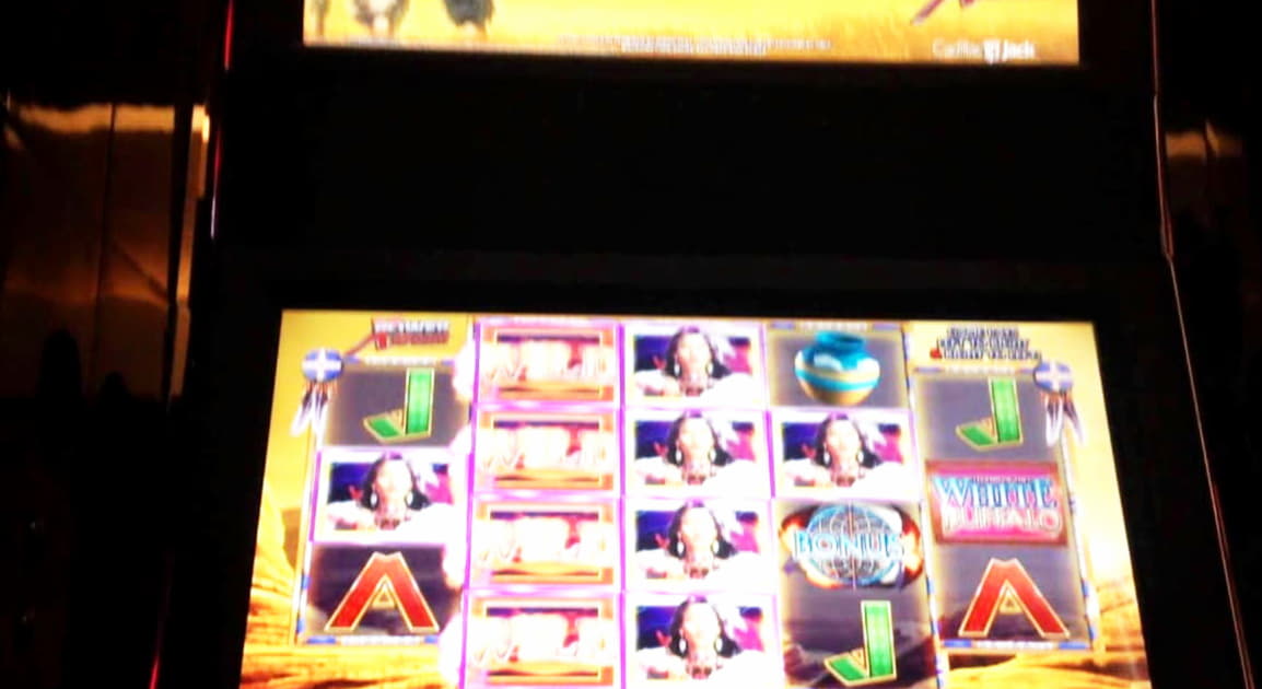 €205 Free Cash at 777 Casino