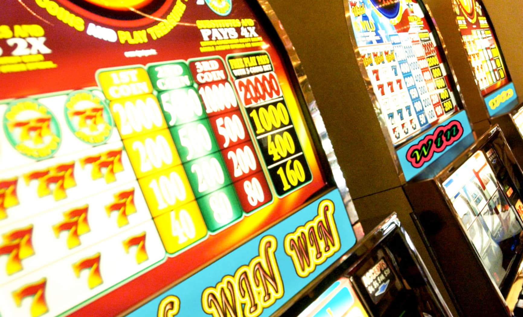 240 Free spins no deposit at Gaming Club Casino