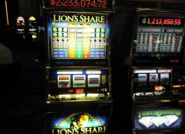 £2180 No Deposit Casino Bonus at bWin Casino