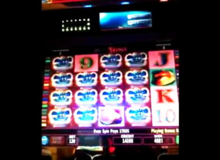 220% Deposit Match Bonus at Vegas Hero Casino
