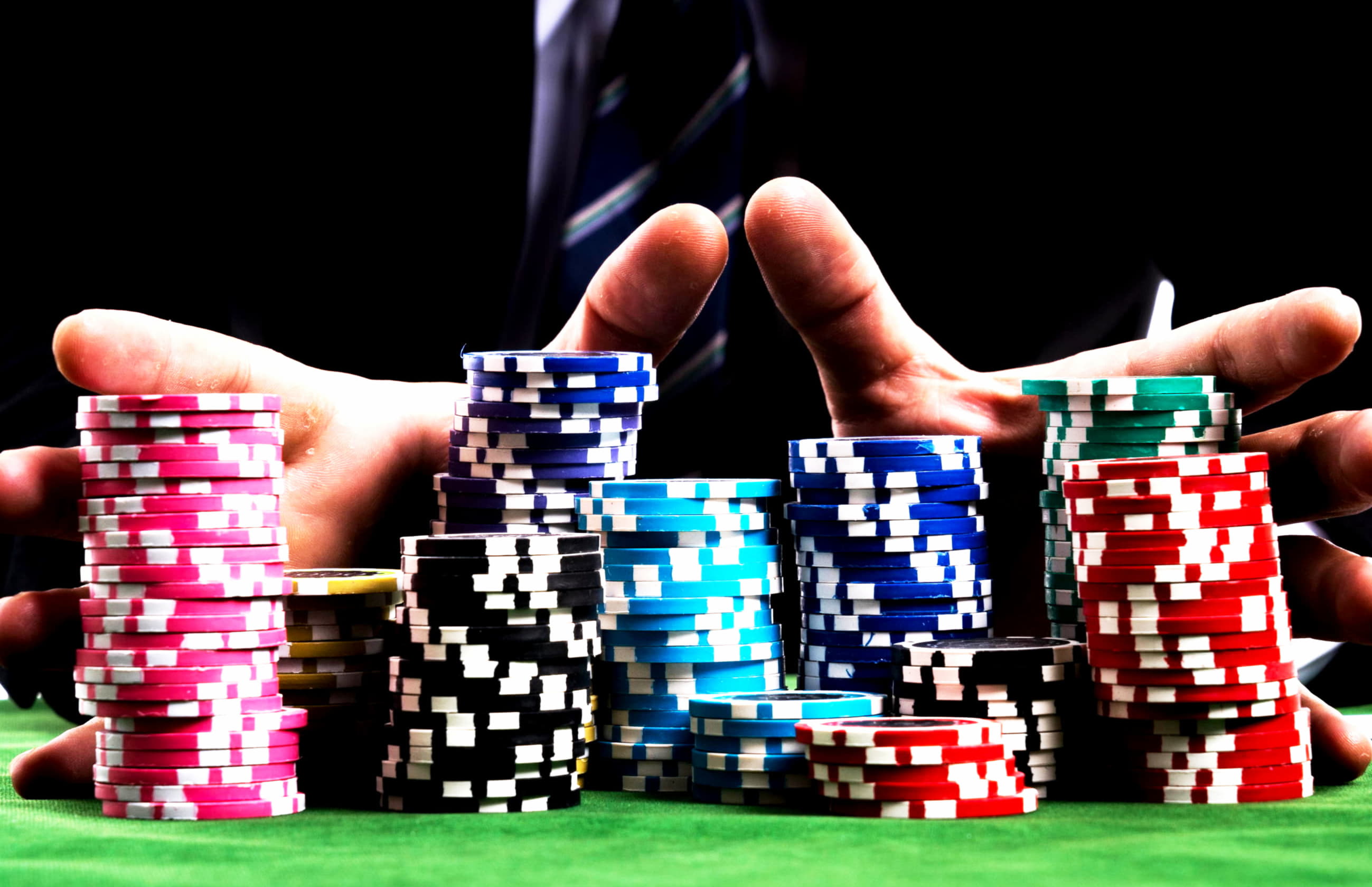 Eur 240 Mobile freeroll slot tournament at Gratorama Casino