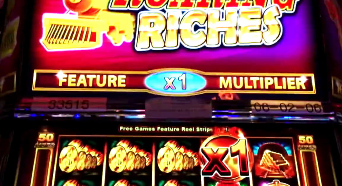 EURO 650 Daily freeroll slot tournament at Red Bet Casino