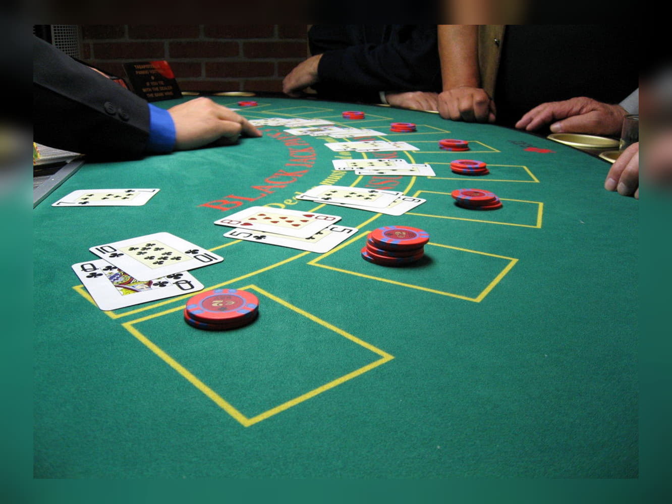 €3830 No deposit casino bonus at Come On Casino