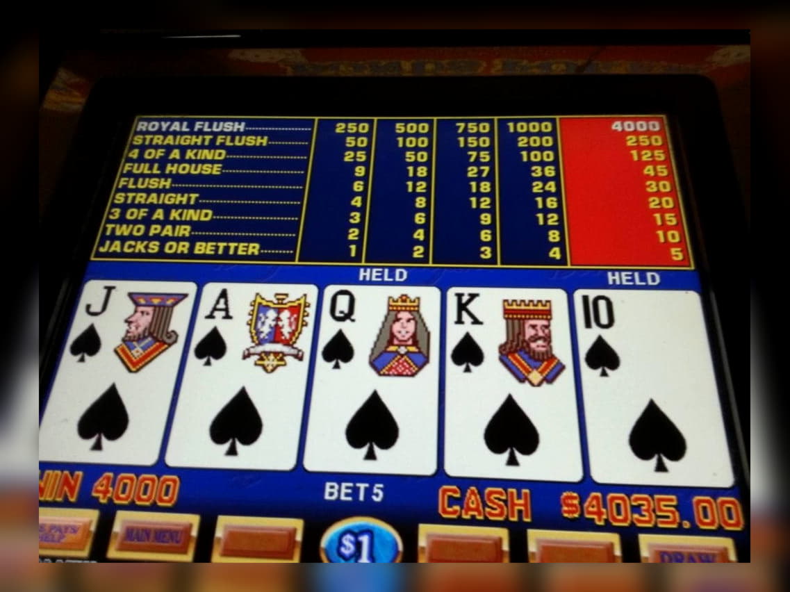 ﻿$300 FREE CHIP CASINO at Genesis Casino