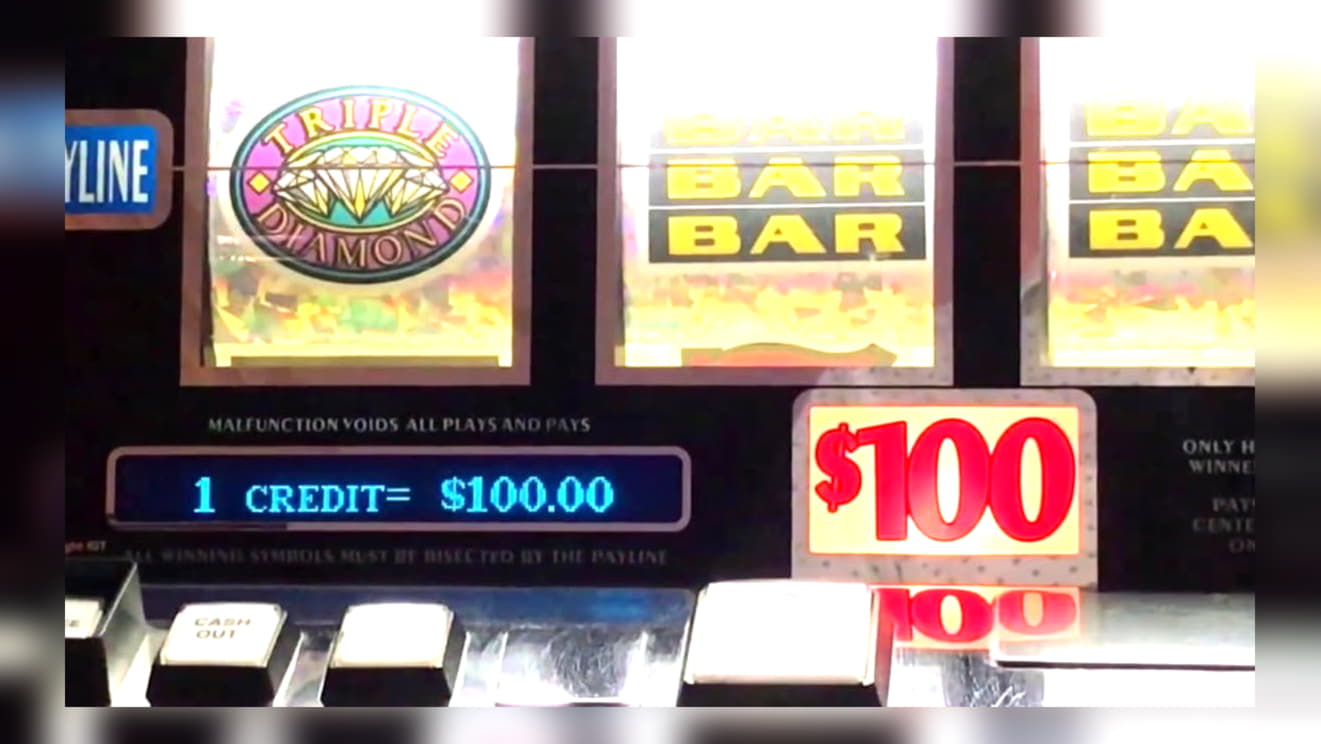 $1585 no deposit bonus casino at bWin Casino