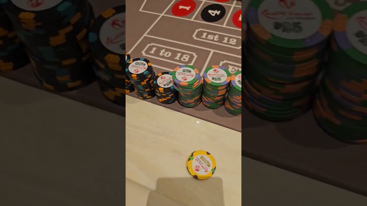 High Rolling On The Roulette Table At Resort World #shorts